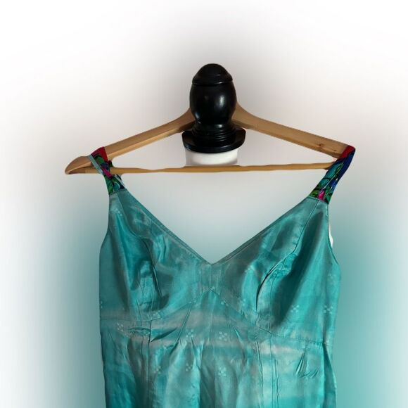 A.J. Bari Vintage 100% Silk Floral Bodycon Dress | 2 | - Picture 13 of 13